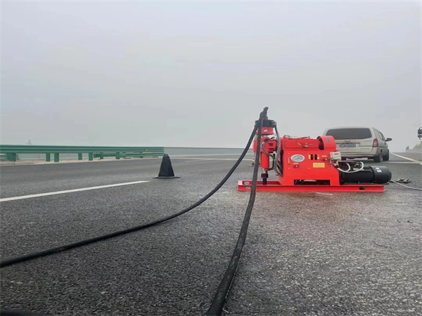 北海马路路基路面开裂下沉注浆加固灌浆